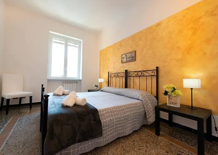 Casa Daniele - Centralissima Sul Porto Di Lejlighed *